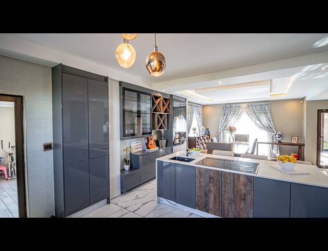 4 BEDROOM GATED ESTATE FOR SALE IN KYALAMI HILLS